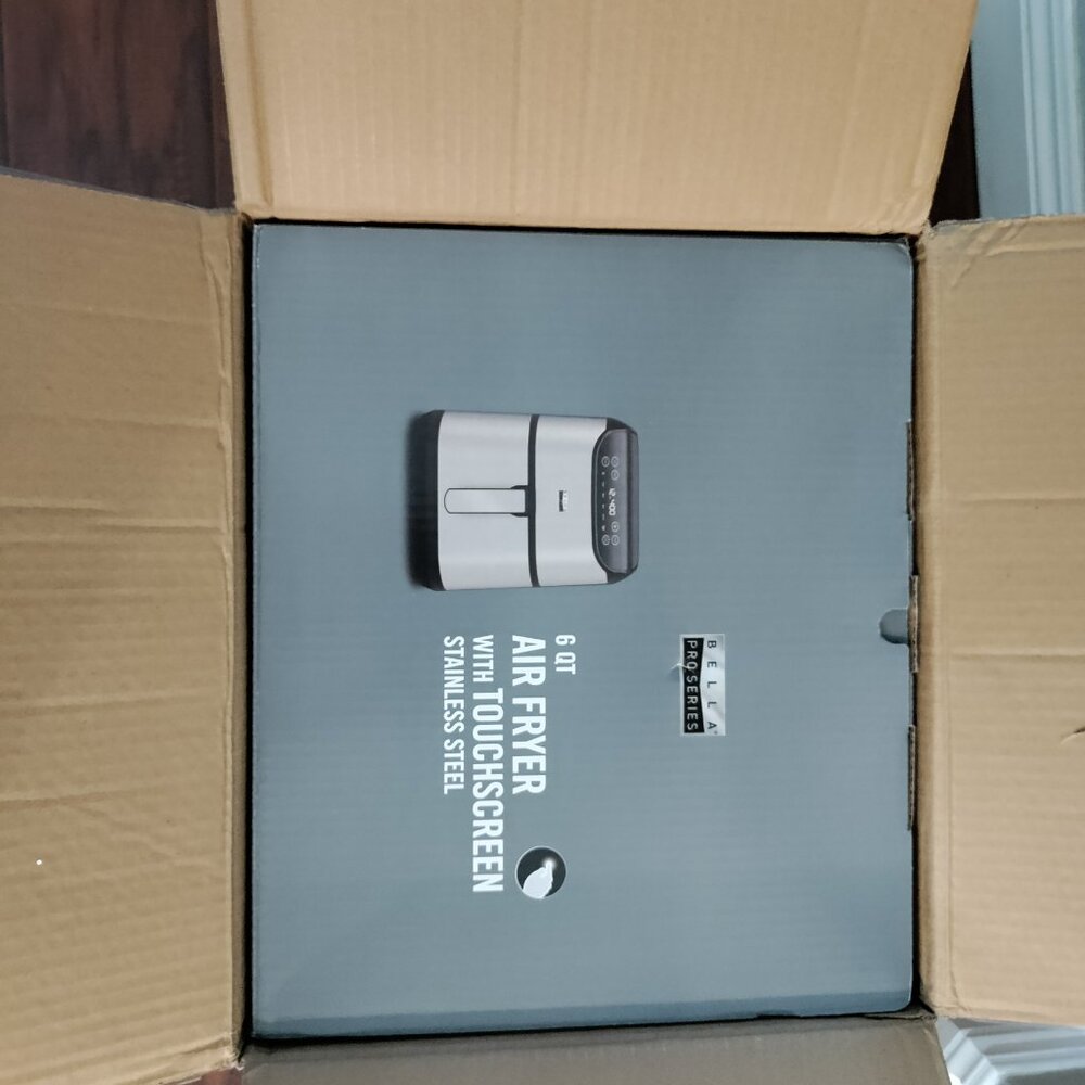 Digital Air Fryer with Stainless Finish - Stainless Steel (BRAND NEW) - Picture 6 of 8